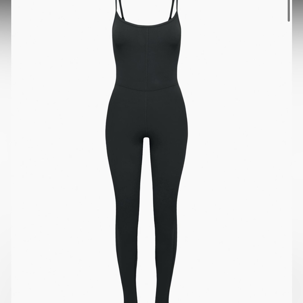 Aritzia Wilfred Free Divinity Jumpsuit size XS. Gently worn